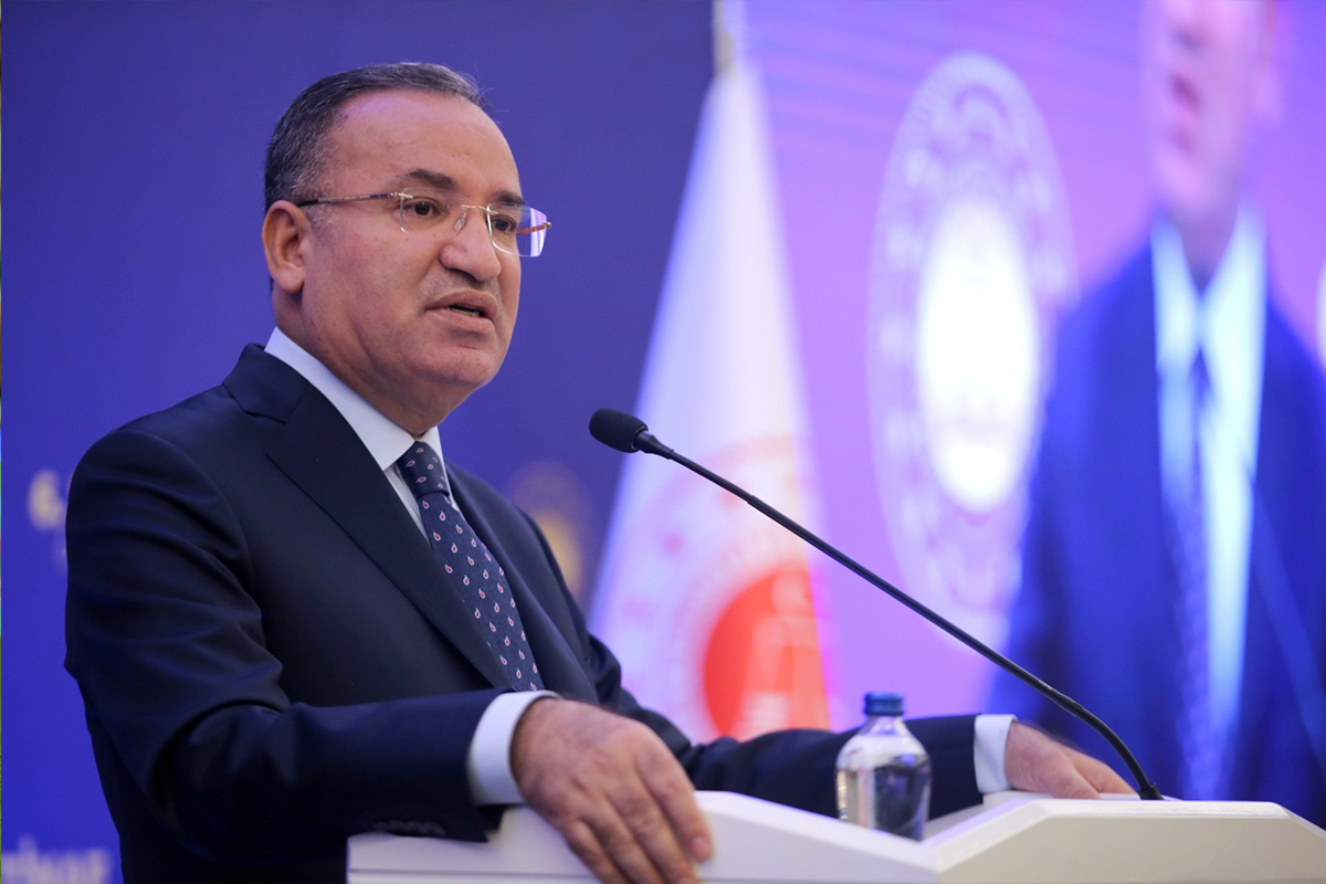 Adalet Bakanı Bozdağ: 'İstinaf faaliyete geçmeseydi, Yargıtay’ın önündeki dosya sayısı 5 milyondu'