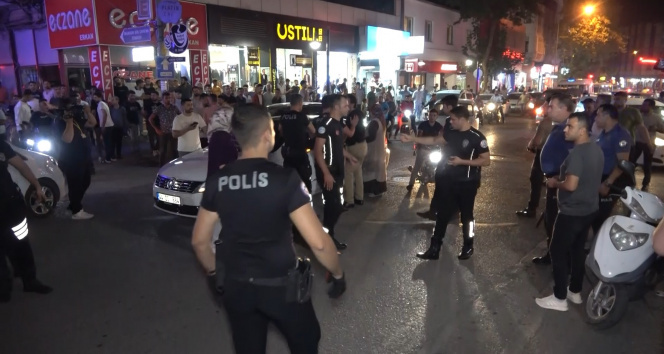 Kavgaya müdahale eden 3 polis yaralandı