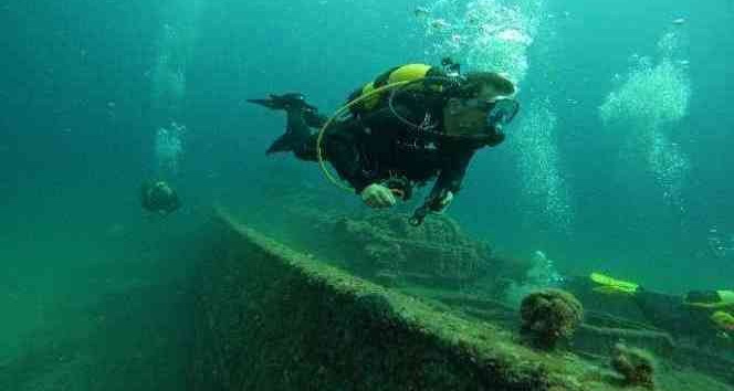 Bakan Ersoy, anı dalışı gerçekleştirecek