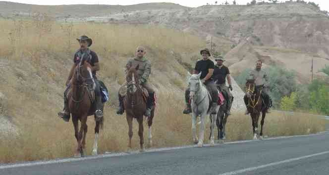 At üstünde büyük taarruzu yaşadılar