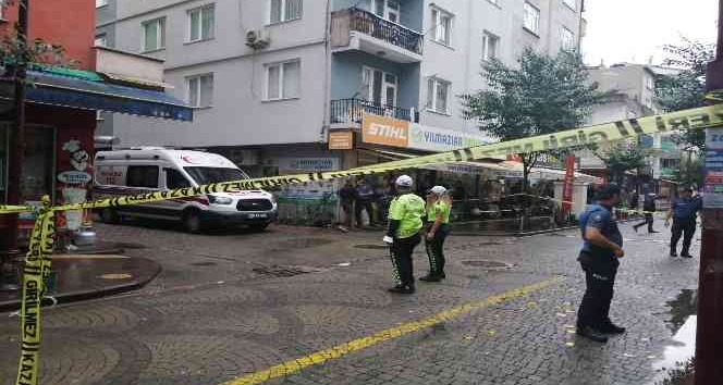 Giresun’da boşanma aşamasında olduğu eşi ve akrabalarını vurduktan sonra intihara teşebbüs etti: 3 ölü
