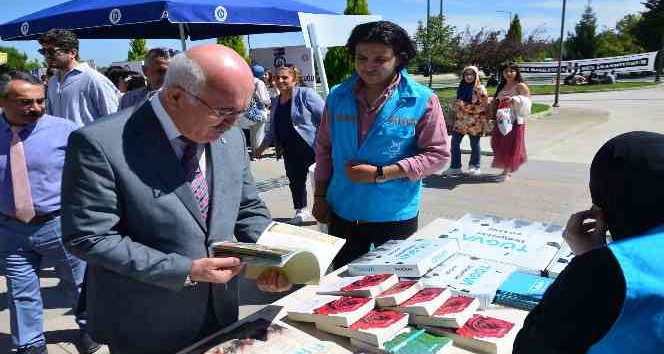 Uşak Üniversitesi’nde yeni öğrencilere yönelik oryantasyon programı düzenlendi