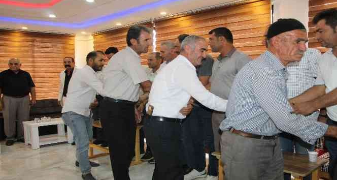 Ekremoğulları’nın aracılığıyla, ‘yine barış kazandı’