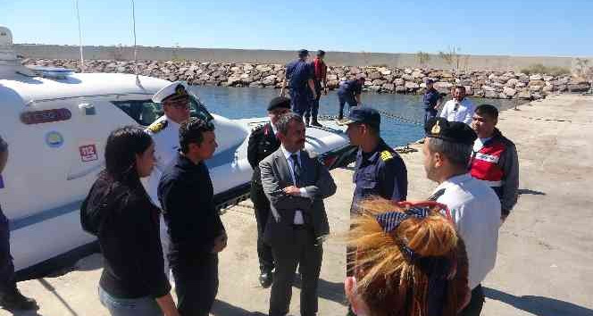 Çanakkale’de mülteci teknesi battı: 4’ü çocuk 6 kişi öldü, 1 kişiyi ise arama çalışmaları devam ediyor