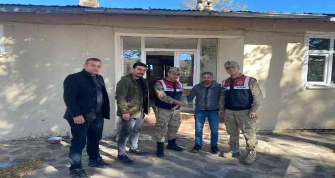 Vatandaşların bulduğu yaralı Çayır Delicesi tedavi altına alındı