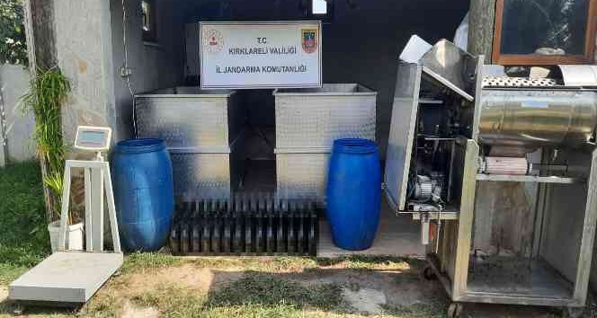 Kırklareli’de 1,5 ton kaçak şarap ele geçirildi