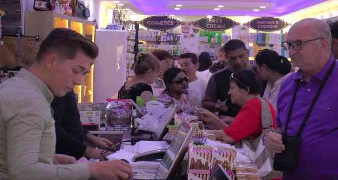 Turistler Türk lokumuna bayılıyor