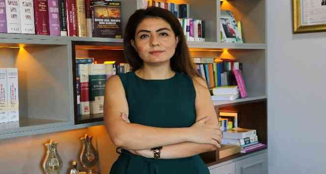 Eşinin zina kanıtını mahkeme kabul etmedi