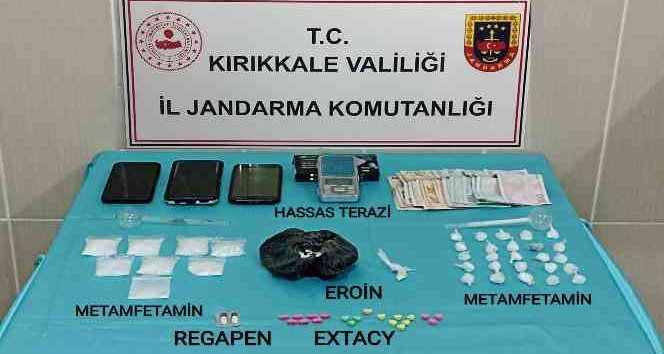 Şüpheli araçta uyuşturucu madde ele geçirildi: 1 tutuklama