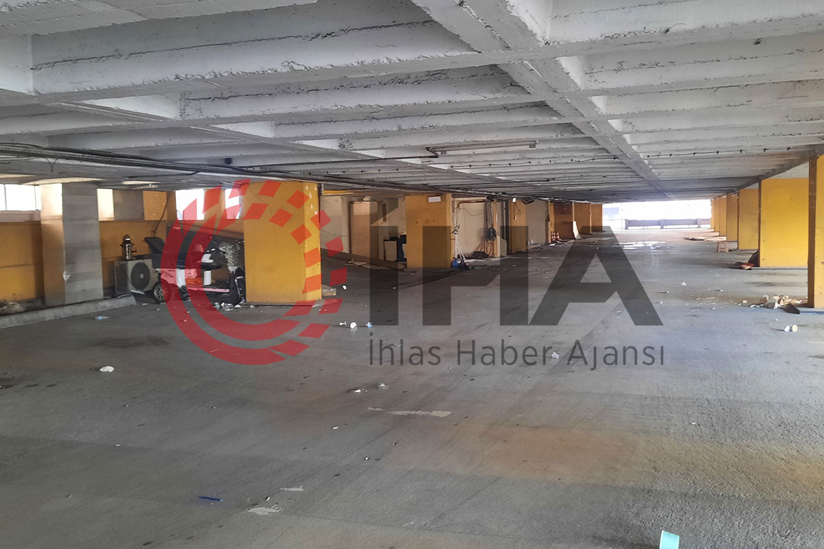 İstanbul’un ilk katlı otoparkı, tahliye çalışmalarından sonra ilk kez görüntülendi