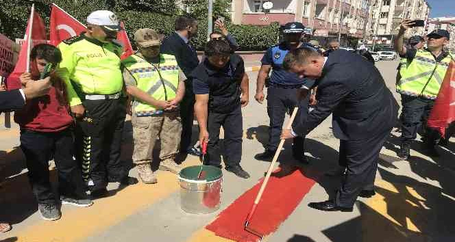 Öğrenciler, ‘Yayalara öncelik duruşu, hayata saygı duruşu’ dedi