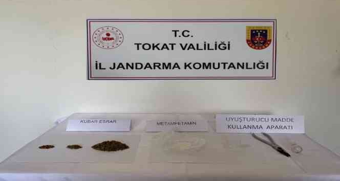 Sakarya’dan, Niksar’a Uyuşturucu getiren şahıs yakalandı