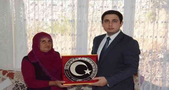 Kaymakam Başar, şehit yakınları ve ihtiyaç sahibi ailelerle bir araya geldi