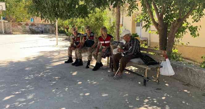 Jandarmadan Kore Gazisi Kılınç’a anlamlı ziyaret