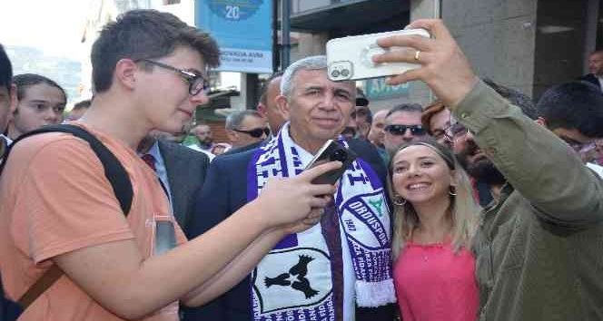 CHP’li 10 büyükşehir belediye başkanı Ordu’da esnaf ziyareti gerçekleştirdi