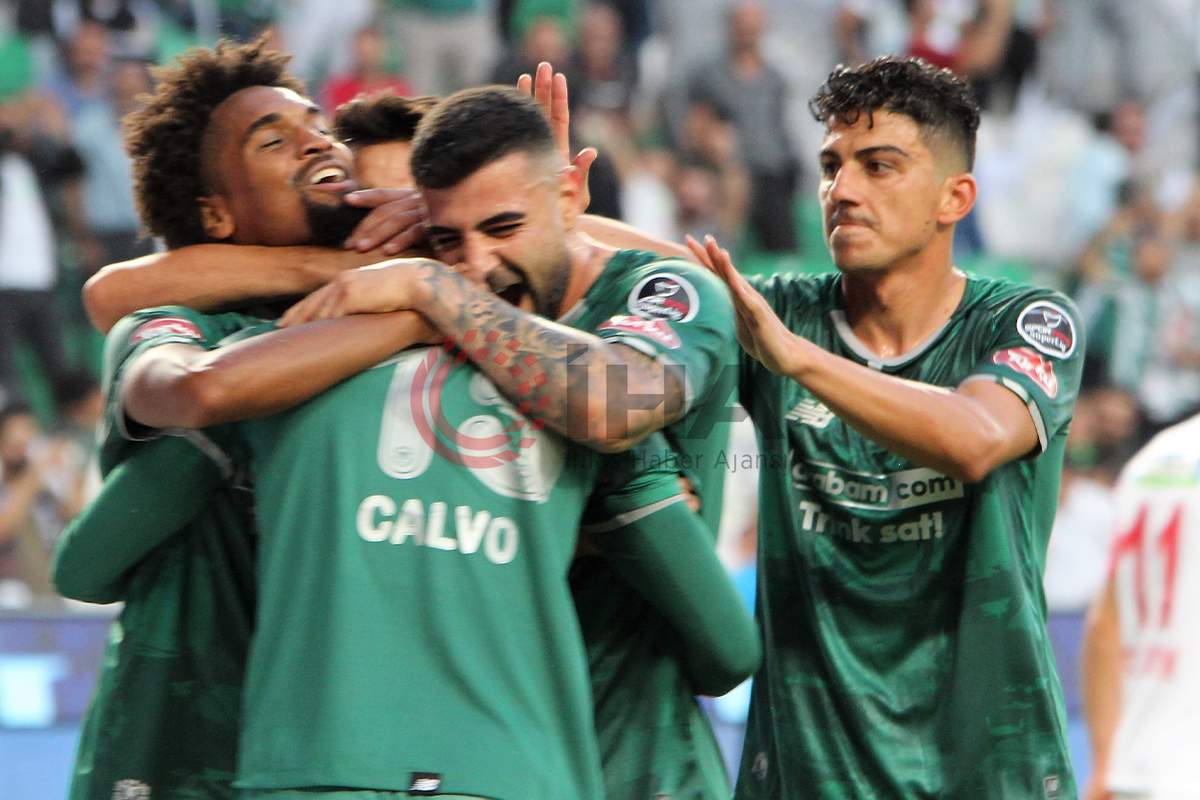 Konyaspor, Ümraniyespor'u tek golle geçti!