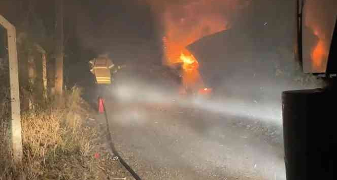 Tokat’ta odunluk alevlere teslim oldu