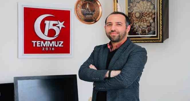 Sosyolog Adem Palabıyık: "6-8 Ekim süreci, Demirtaş’ın Öcalan’a karşı giriştiği ‘iç darbe’ mücadelesiydi"