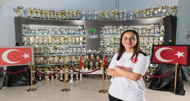 Milli sporcu satranç olimpiyatlarında hamle yapacak