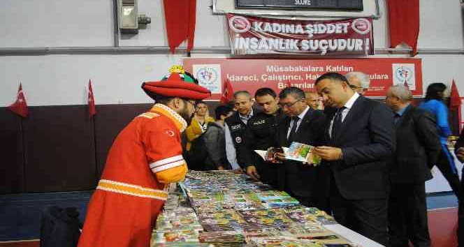 Eğirdir Kitap Şenliği kapılarını ziyaretçilere açtı