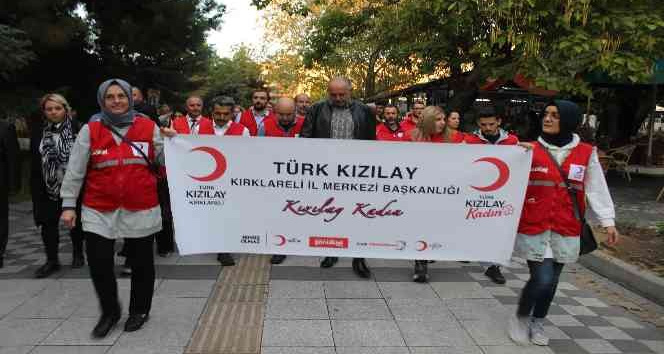 Dünya Yürüyüş Günü’nde sağlık için yürüdüler
