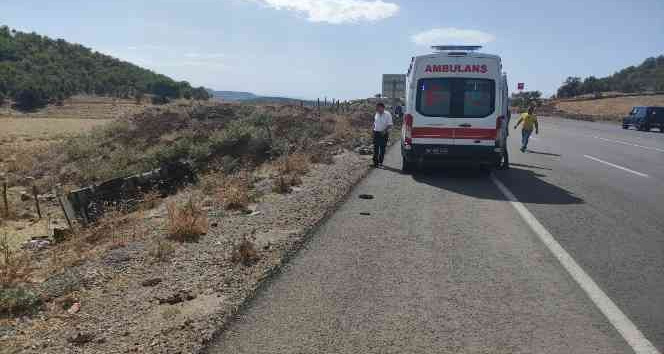 Bingöl’de kamyonet devrildi: 1 yaralı