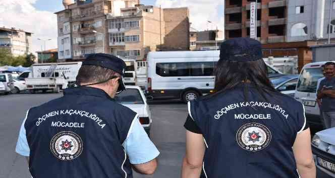 Nevşehir’de 8 yabancı uyruklu şahıs sınır dışı edildi