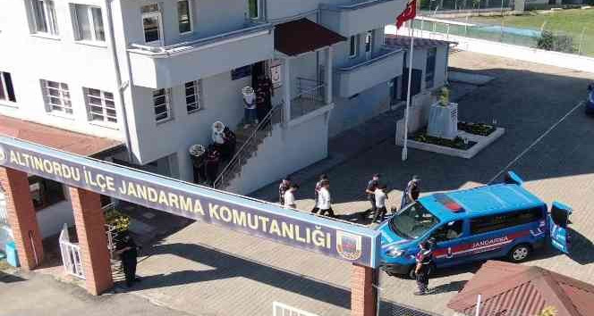 Ordu’da fındık ve telefon kablosu hırsızları yakalandı