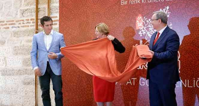 Padişah fermanıyla formülü yasaklanan efsane renk, yıllar sonra yeniden hayat buluyor