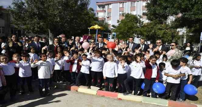 Edirne’nin köylerine gezici kütüphane