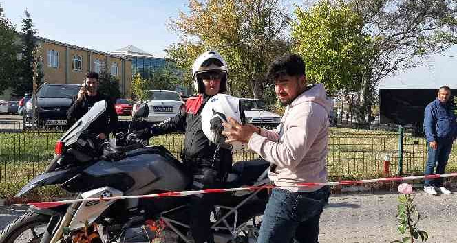 Sınava geç kalan adayın imdadına Yunus ekipleri yetişti