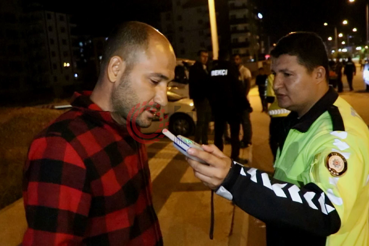 Alkollü araç kullanırken yakalandı, &#039;Amacımız ehliyetli araç kullanmak değil&#039; dedi