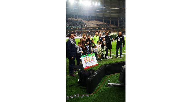 Serebral palsili çocuklar sahaya çıktı