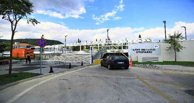 Büyükşehir Belediyesi 13 otopark ile hizmet veriyor