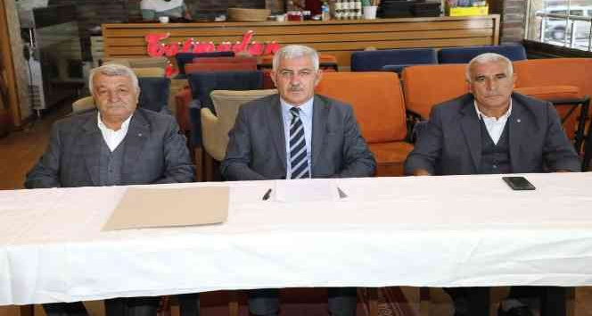 ATSO Başkan Adayı Erat basın mensuplarıyla bir araya geldi