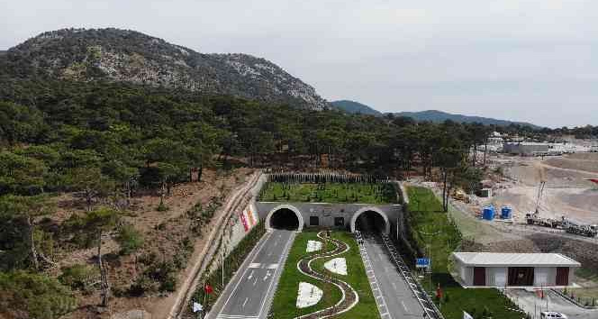 Kazdağları’ndan geçen Asos ve Troya Tünelleri havadan görüntülendi
