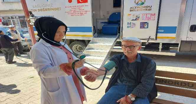 Mobil sağlık tarama aracı ile kırsal mahallelerde hizmet veriliyor