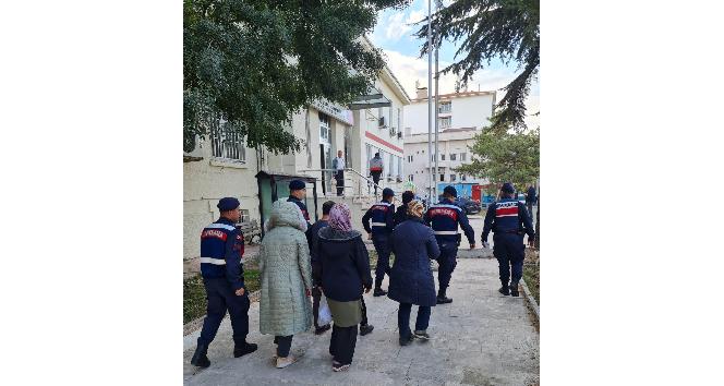 Yunanistan’a kaçmaya çalışan 22 terör şüphelisi yakalandı