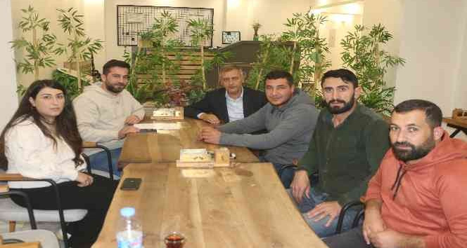 Varto’da sokak hayvanları sorunu masaya yatırıldı