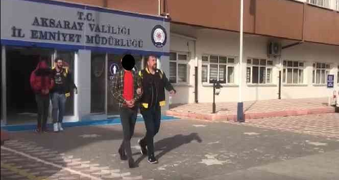 Aksaray’da otodan hırsızlık yapan 2 şüpheli tutuklandı