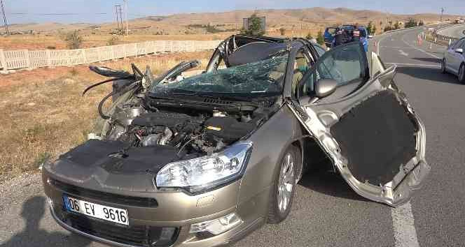 Traktör otomobil ile çarpıştı: 1 yaralı