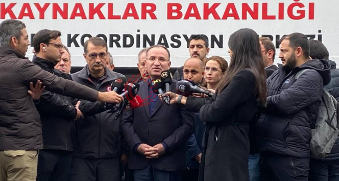 Adalet Bakanı Bozdağ: 5 cumhuriyet savcımız olayın tahkikatını sürdürmektedir