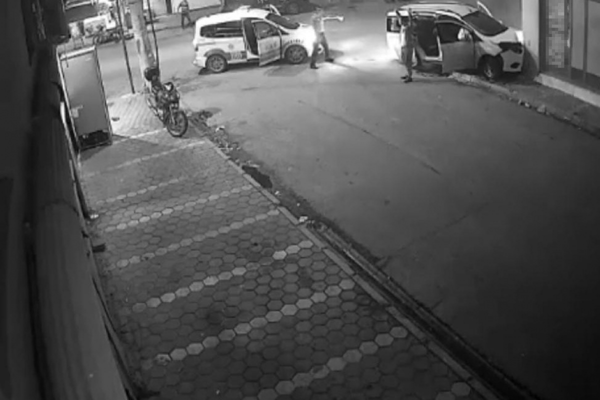 Aksiyon filmlerini aratmayan kovalamaca kazayla bitti