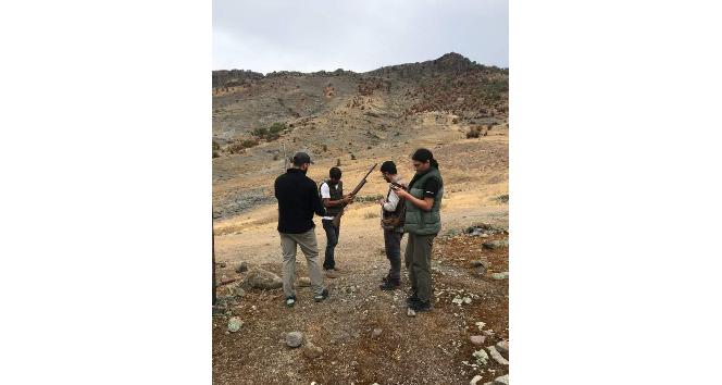 Tunceli’de kanuna aykırı davranan 2 kişi hakkında işlem yapıldı