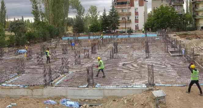 Uşak’ta iki yeni okulun temeli törenle atıldı
