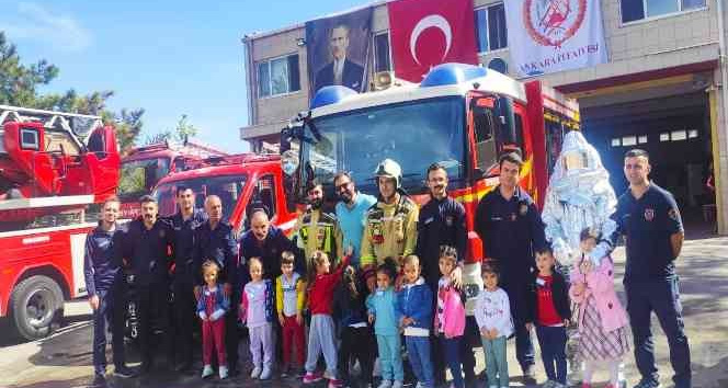 İlkokul öğrencilerine ‘gönüllü itfaiyecilik’ eğitimi