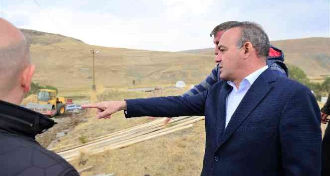 Deprem bölgesinde hayvan çadırları için çalışmalar sürüyor