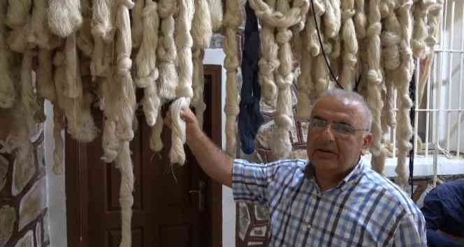 Siirt’in ’Şal Şepik Kumaşı’na coğrafi işaret tescil belgesi verildi