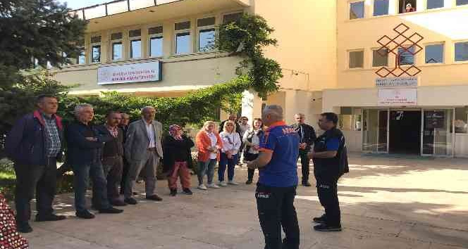 AFAD, İl Kültür ve Turizm Müdürlüğünde farkındalık eğitimi verdi