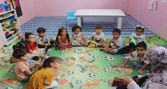 Silopili çocuklar Kur’an kurslarında hem öğreniyor hem de eğleniyor